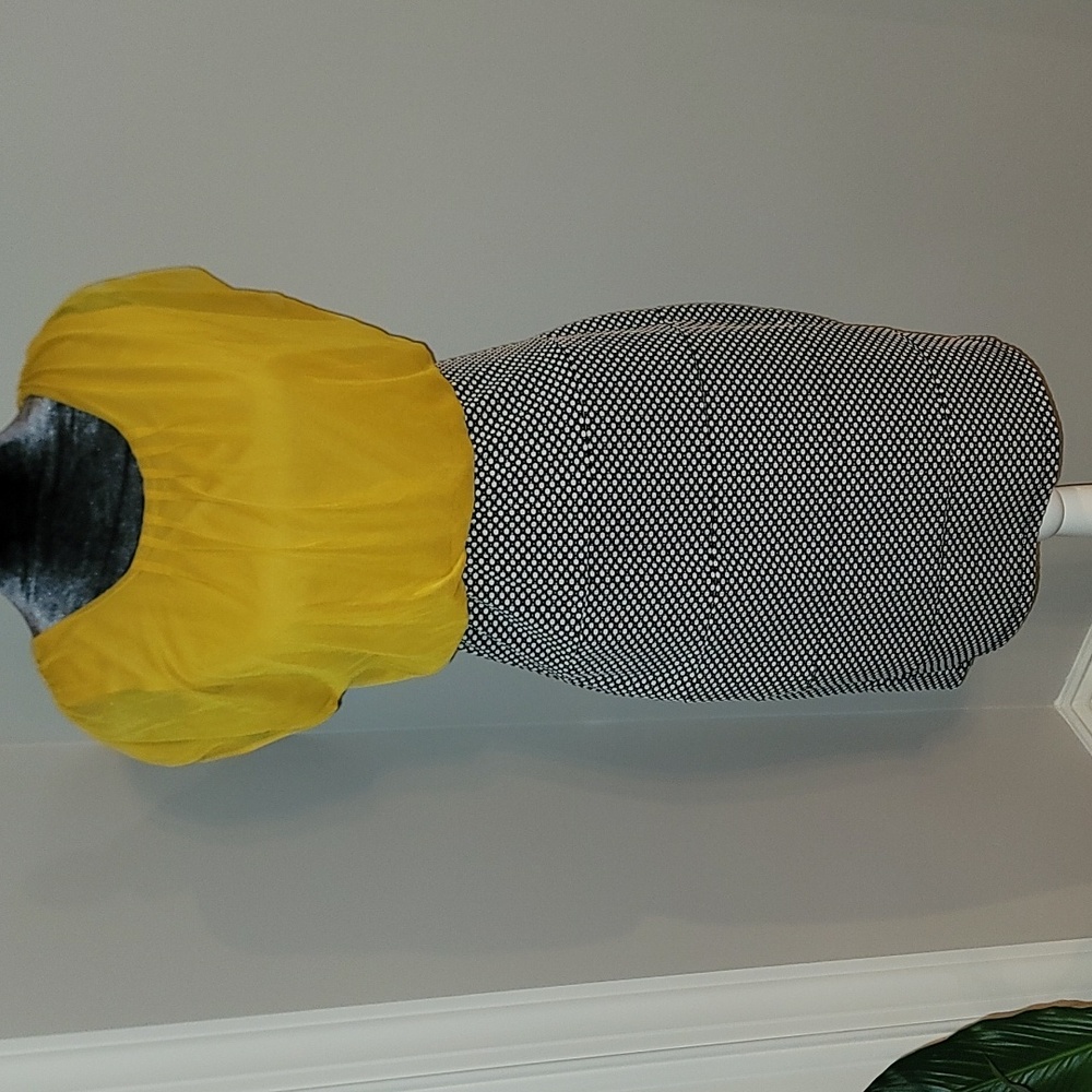 Women Size 8 Dress Mustard Navy Blue White